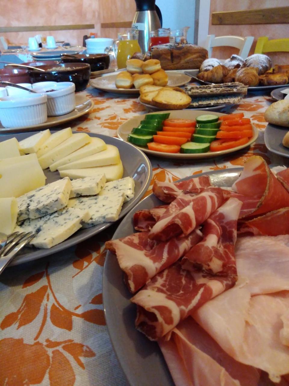 Campogialli Sassomatto B&B Bioagriturelax מראה חיצוני תמונה